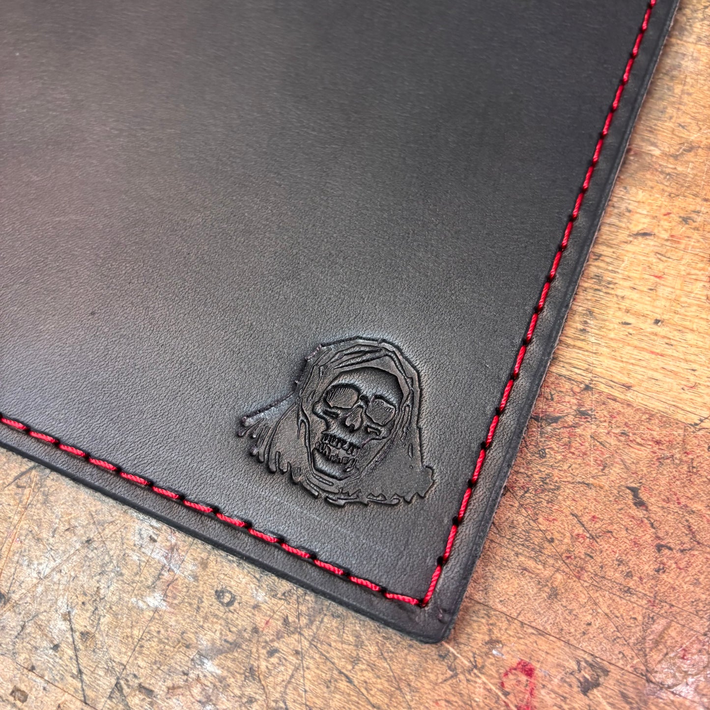 BLACK EDC LEATHER MAT