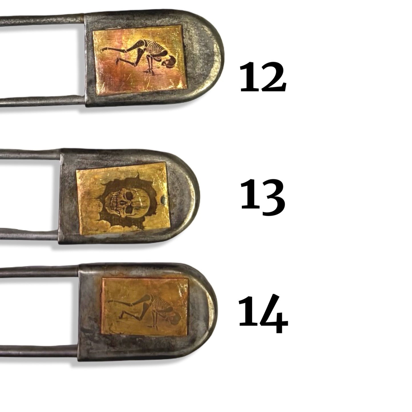HOBO PINS  828